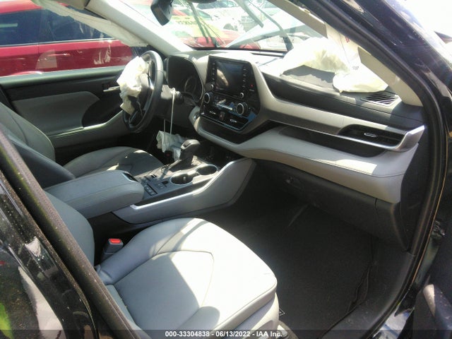 2021 Toyota Highlander, VIN: 5TDGZRBH8MS112348