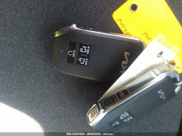 2022 Kia Carnival, VIN: KNDNB4H36N6080270
