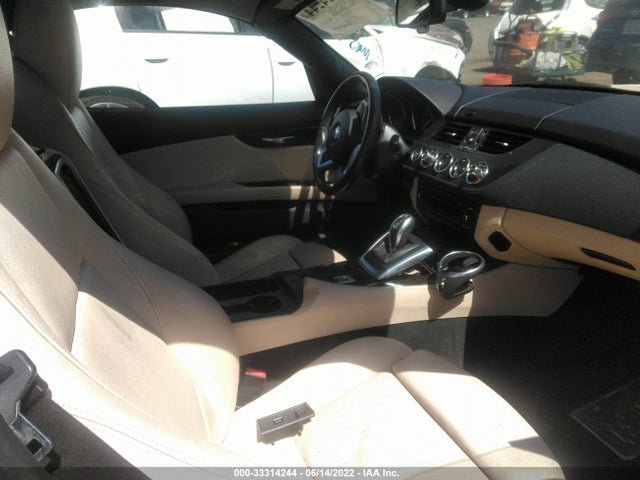 2016 BMW Z4, VIN: WBALL5C50G5A20352