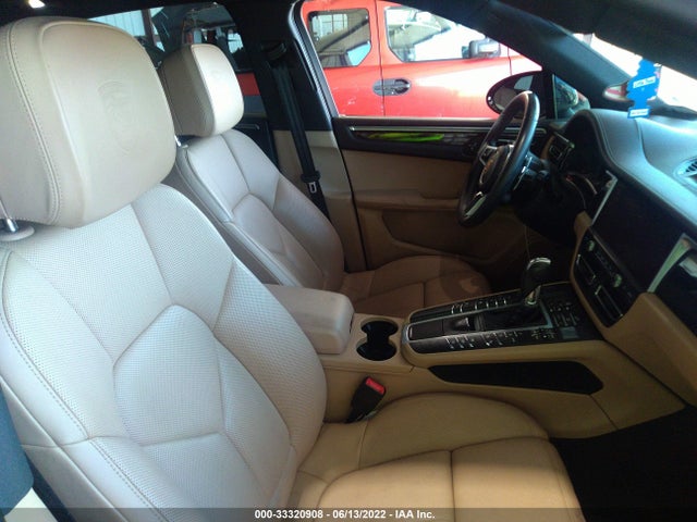 2019 Porsche Macan, VIN: WP1AB2A58KLB30399