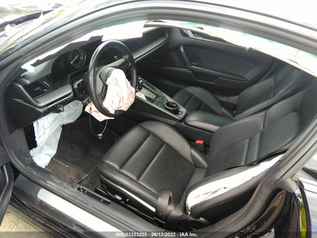 2020 Porsche 911, VIN: WP0AB2A94LS227871