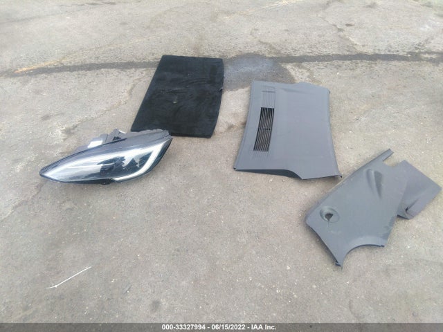 2022 Tesla Model S, VIN: 5YJSA1E52NF473939