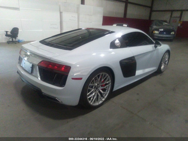 2017 Audi R8, VIN: WUAEAAFX7H7903183