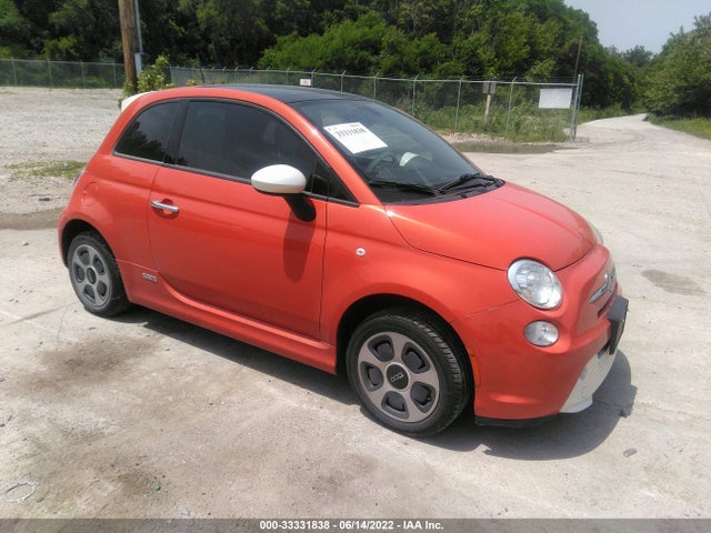 2017 Fiat 500e, VIN: 3C3CFFGE1HT565702