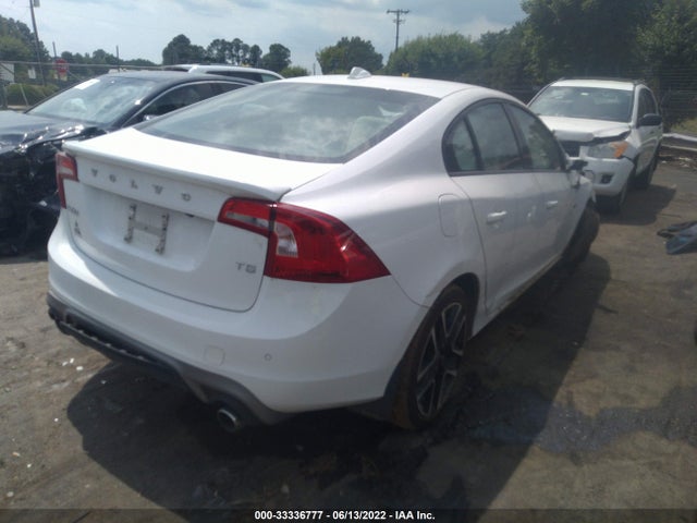 2018 Volvo S60, VIN: YV126MFL1J2450434