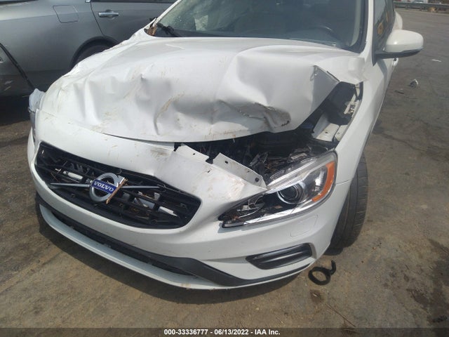 2018 Volvo S60, VIN: YV126MFL1J2450434