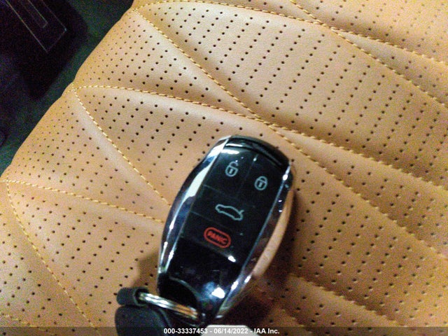 2020 Bentley Flying Spur, VIN: SCBBB6ZG7LC082160
