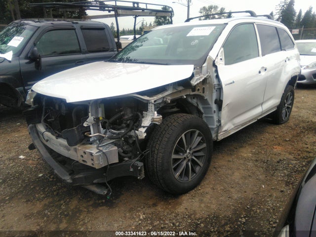2017 Toyota Highlander, VIN: 5TDJGRFH8HS031121