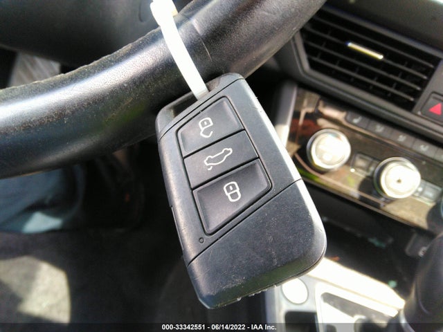 Volkswagen JETTA SEL 2019 3VWE57BU6KM007497 Image 3