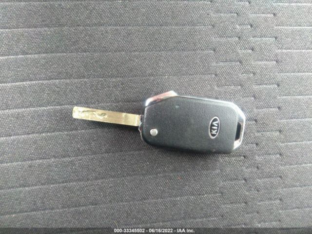 KNDEUCAA9M7078650 KIA SELTOS S
