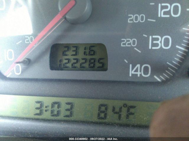 YV1NC56D2XJ004988 Volvo C70