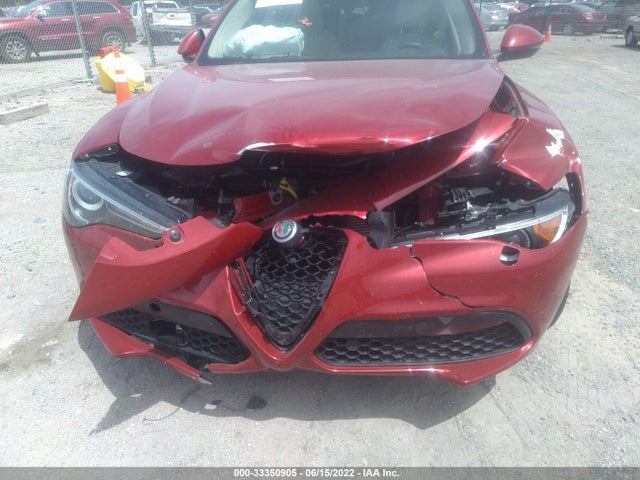 2019 Alfa Romeo Stelvio, VIN: ZASPAKBNXK7C42246