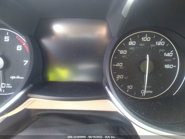 2019 Alfa Romeo Stelvio, VIN: ZASPAKBNXK7C42246