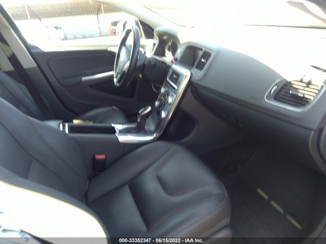 2018 Volvo V60, VIN: YV440MWK8J2048799