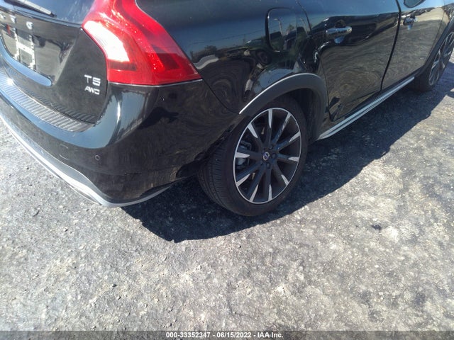 2018 Volvo V60, VIN: YV440MWK8J2048799
