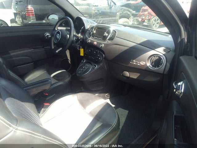 2018 Fiat 500e, VIN: 3C3CFFGEXJT505925