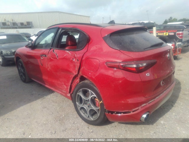 2020 Alfa Romeo Stelvio, VIN: ZASPAKAN8L7C89102
