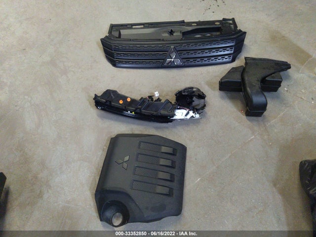 2022 Mitsubishi Eclipse, VIN: JA4ATVAAXNZ053897