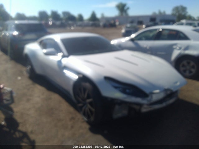 2018 Aston Martin DB11, VIN: SCFRMFAV3JGL03910