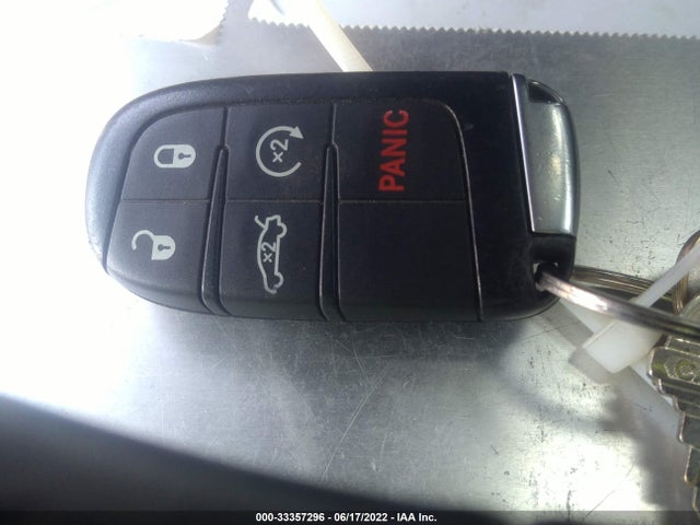 Chrysler 300 300s 2019 2C3CCABG6KH536054 Image 3