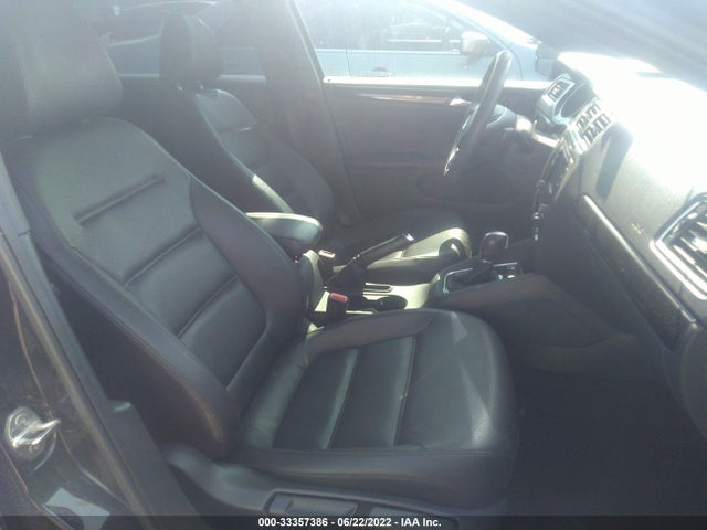 2018 VOLKSWAGEN JETTA 1.8T SE SPORT VIN: 3VWD17AJ2JM204731