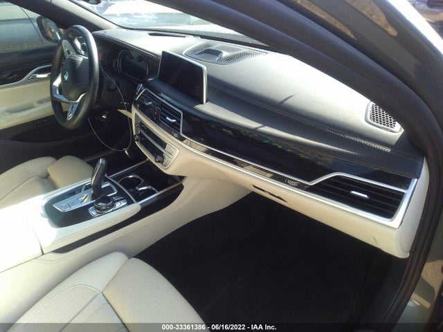 BMW 7 Series 750i 2019 аукцион фото