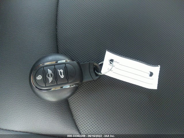 2017 Mini Countryman, VIN: WMZYS7C30H3B62817