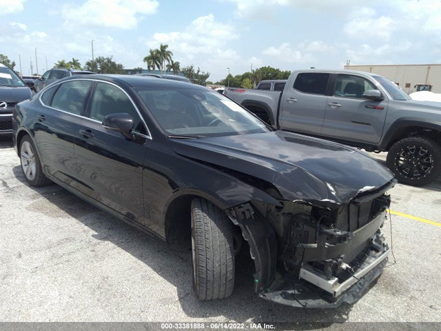 2019 Volvo S90, VIN: LVY102AKXKP107026