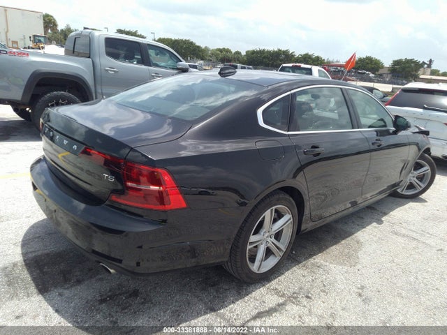 2019 Volvo S90, VIN: LVY102AKXKP107026