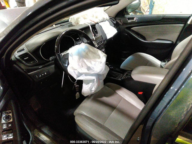 2015 Kia Cadenza, VIN: KNALN4D78F5183976