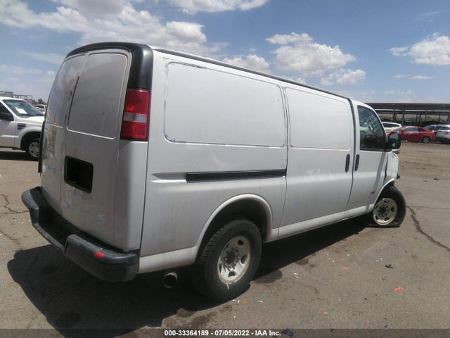 2018 Chevrolet Express, VIN: 1GCWGAF11J1338045