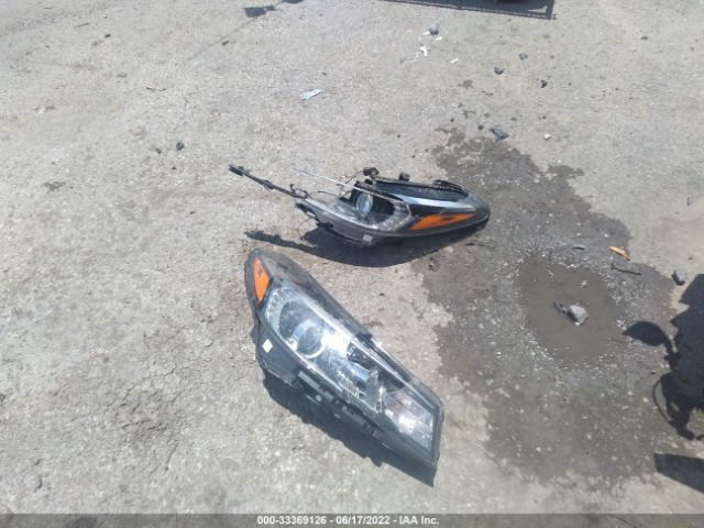 3KPFL4A78JE241012 KIA FORTE S
