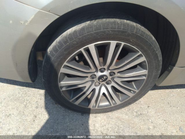 KNALN4D76F5168697 KIA Cadenza Premium