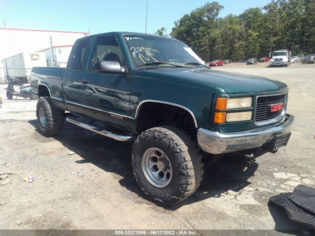 2GTEK19R0T1546829 auction archive image