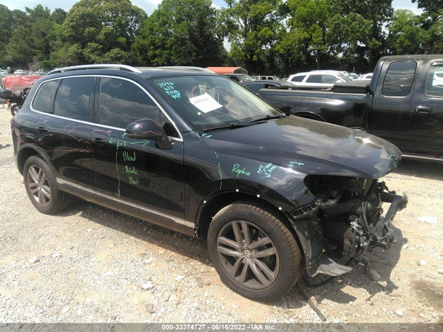 2015 Volkswagen Touareg, VIN: WVGEF9BP5FD007834