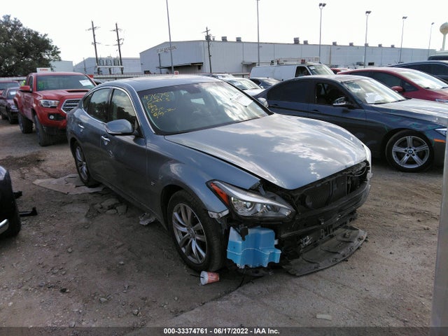 2018 Infiniti Q70, VIN: JN1BY1AP8JM180733