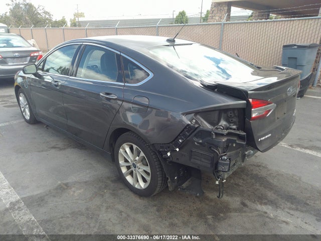 2020 Ford Fusion, VIN: 3FA6P0SU9LR264575