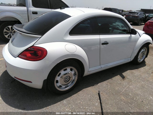 2015 Volkswagen Beetle, VIN: 3VWF17AT5FM652687