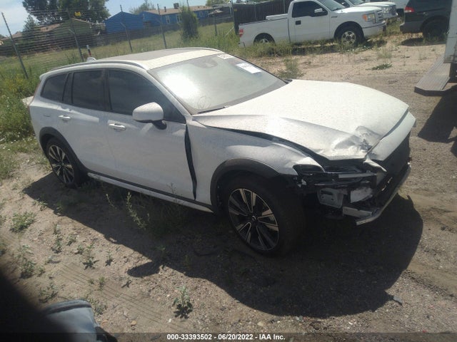 2021 Volvo V60, VIN: YV4102WK9M1069677