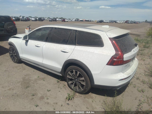 2021 Volvo V60, VIN: YV4102WK9M1069677