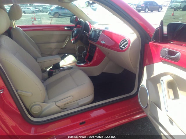 2019 VOLKSWAGEN BEETLE SE VIN: 3VWJD7AT4KM717279