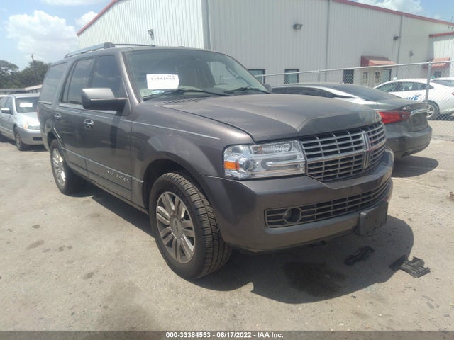 2014 Lincoln Navigator, VIN: 5LMJJ2H52EEL05869