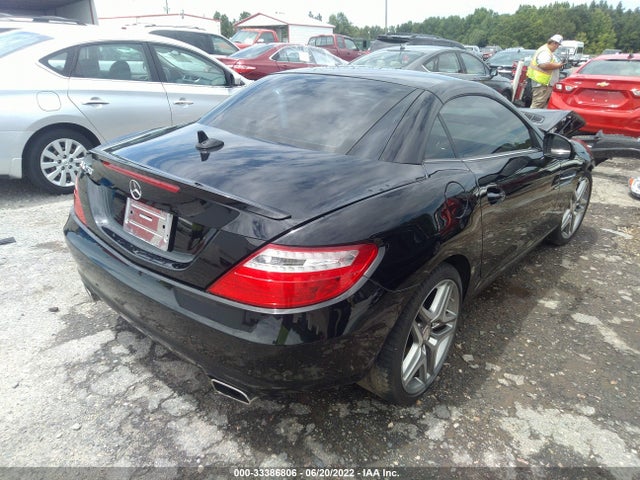 2014 Mercedes-Benz SLK-Class, VIN: WDDPK4HA8EF084611