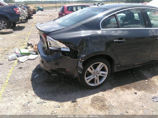 2015 Volvo S60, VIN: YV126MFCXF2305724