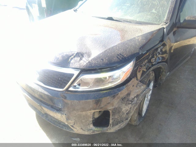 2014 KIA SORENTO LX VIN: 5XYKTCA65EG447154