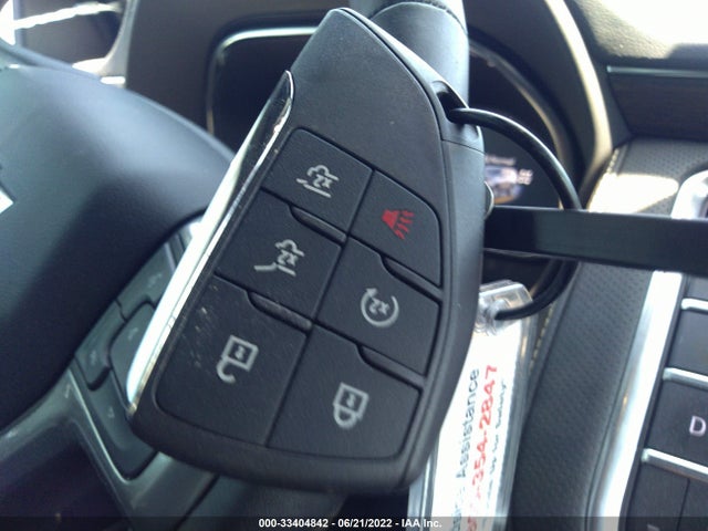 2022 Chevrolet Suburban, VIN: 1GNSKFKD2NR207585