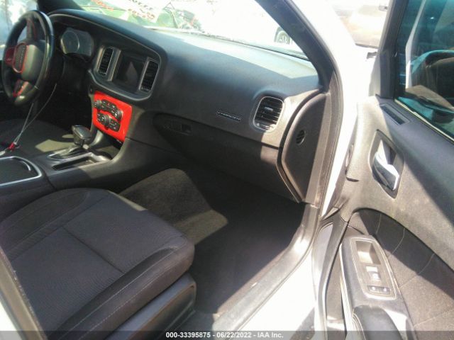 2C3CDXBG2KH721038 Dodge Charger Sxt
