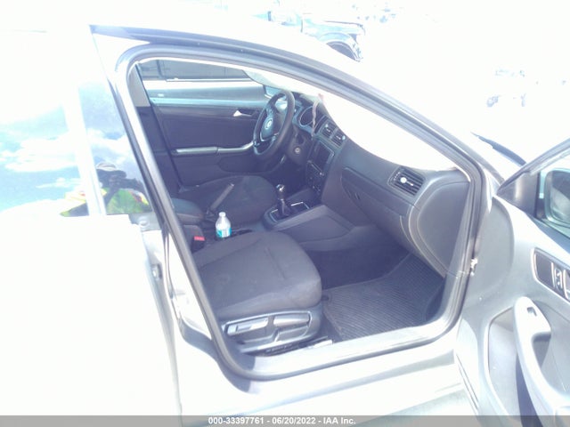 Volkswagen JETTA SEDAN 2016 3VW167AJXGM244133 Image 5