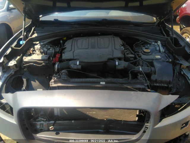 SADCM2FV9KA392705 Jaguar F-PACE S