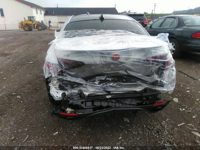 2017 Alfa Romeo Giulia, VIN: ZARFAEEN5H7542633